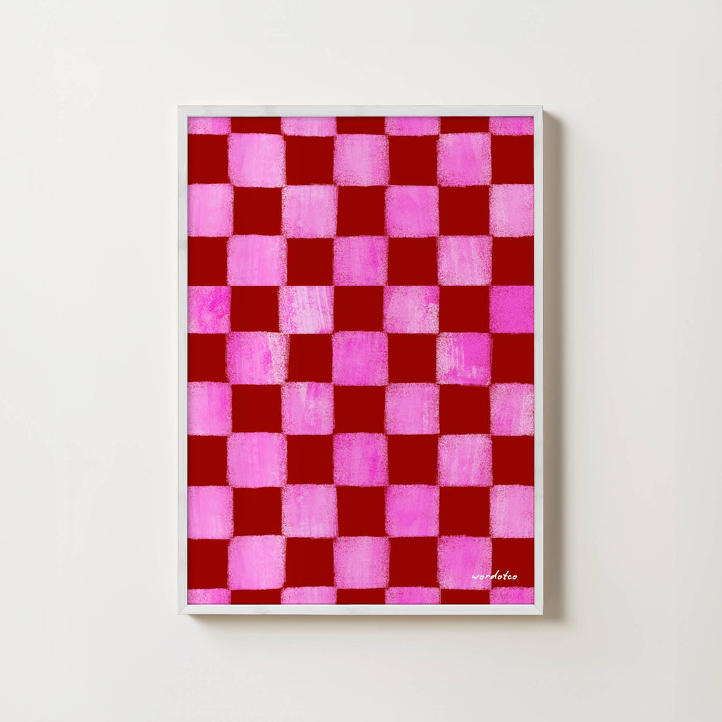 CLASSIC CHECKERED PRINT