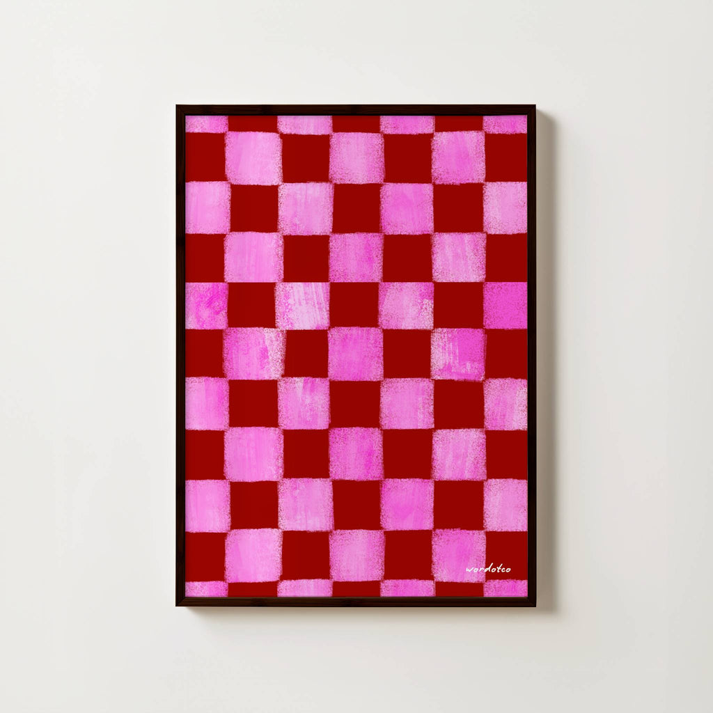 CLASSIC CHECKERED PRINT