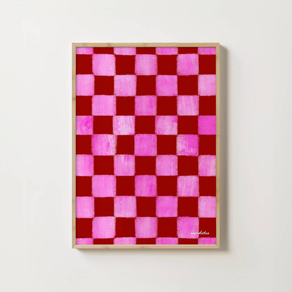 CLASSIC CHECKERED PRINT