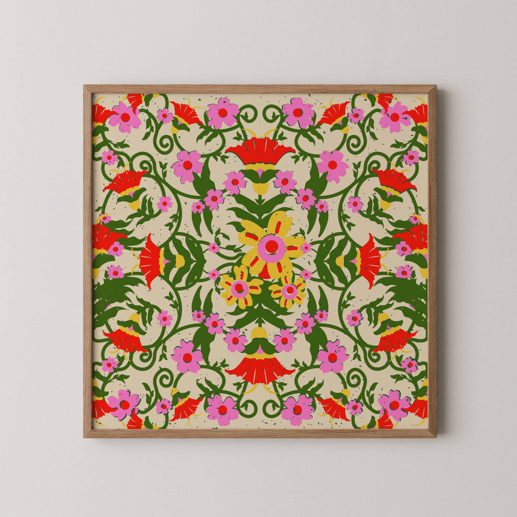 FLORAL PATTERN PRINT