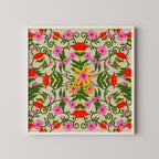 FLORAL PATTERN PRINT