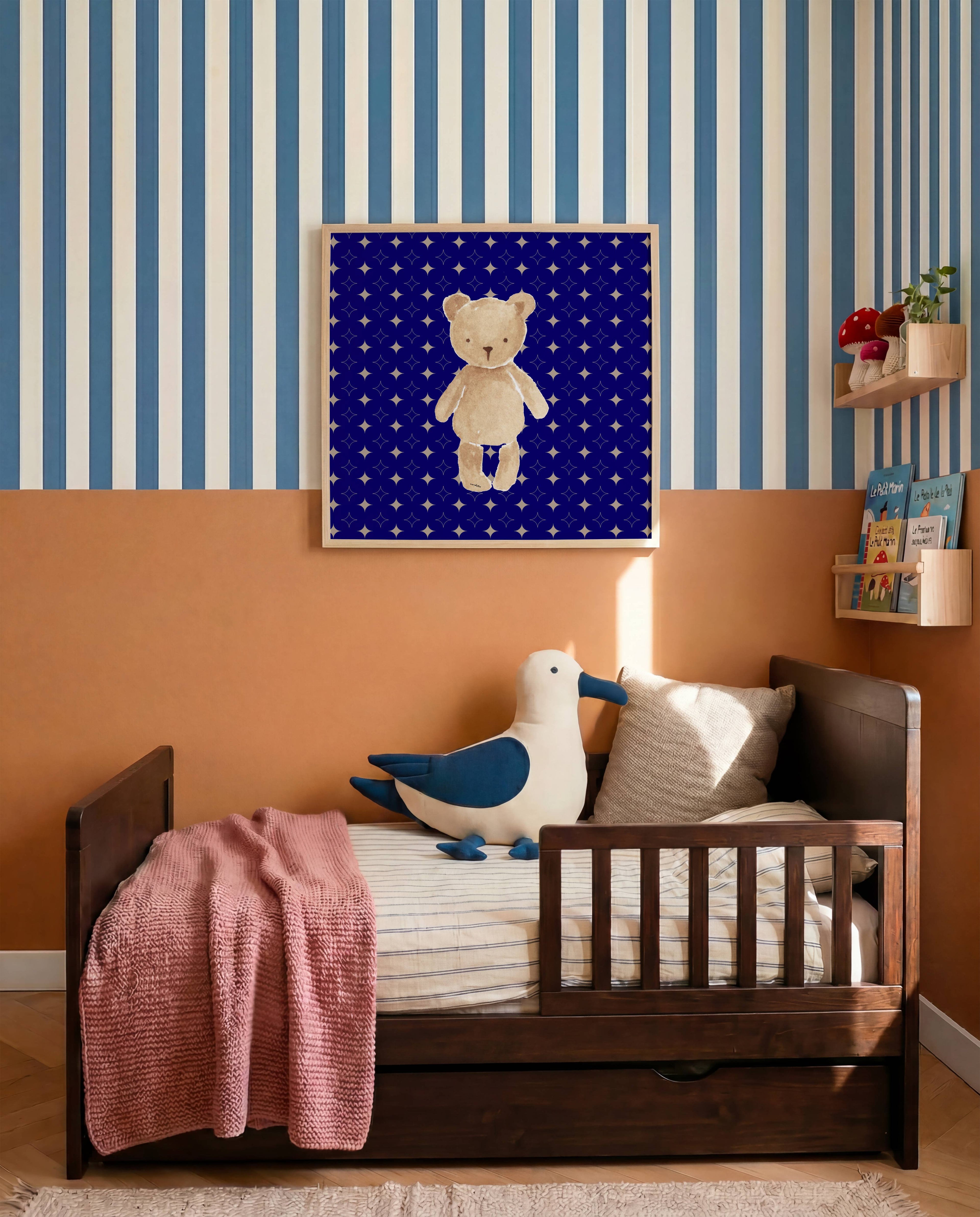 VINTAGE BEAR PRINT